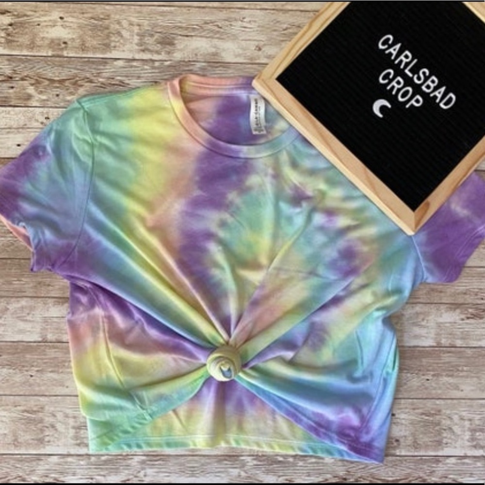 “Carlsbad Crop” Pastel Tie Dye Cropped Tee